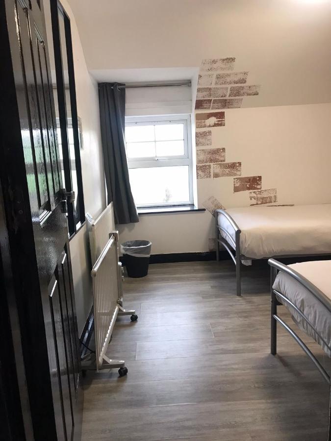 Finn McCools Giants Causeway Hostel Bushmills Exterior foto